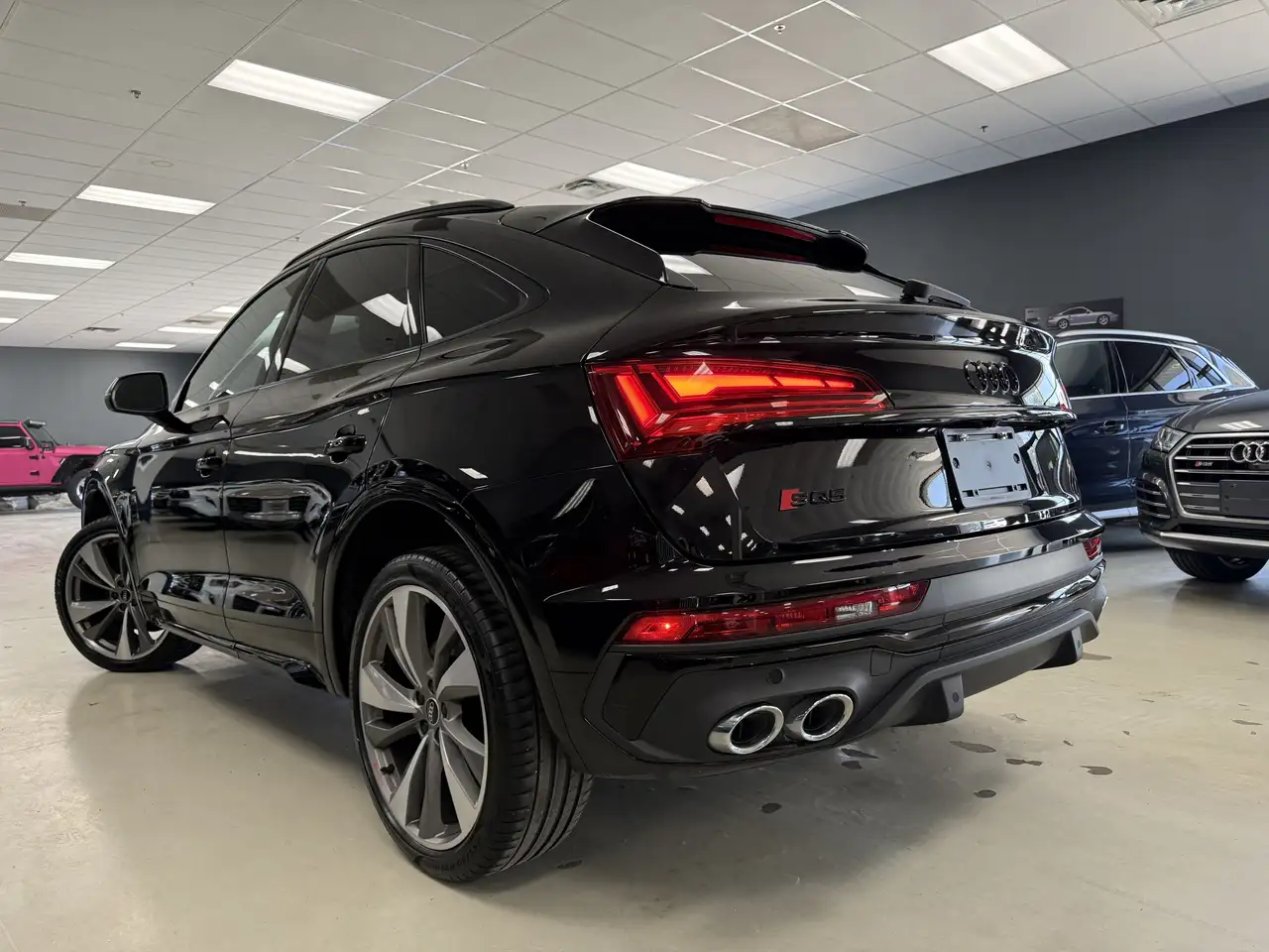 Audi SQ5 снимка Audi SQ5