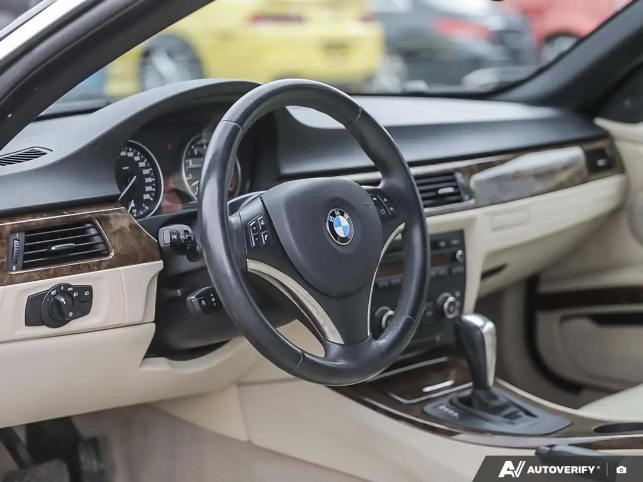 BMW 3 Series fotografie BMW 3 Series