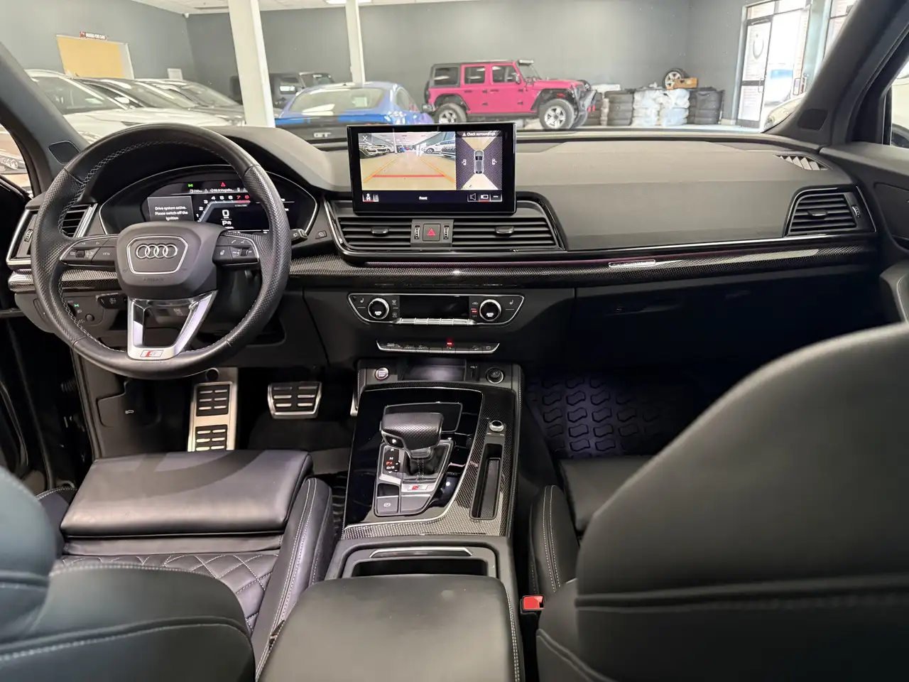 Audi SQ5 снимка Audi SQ5