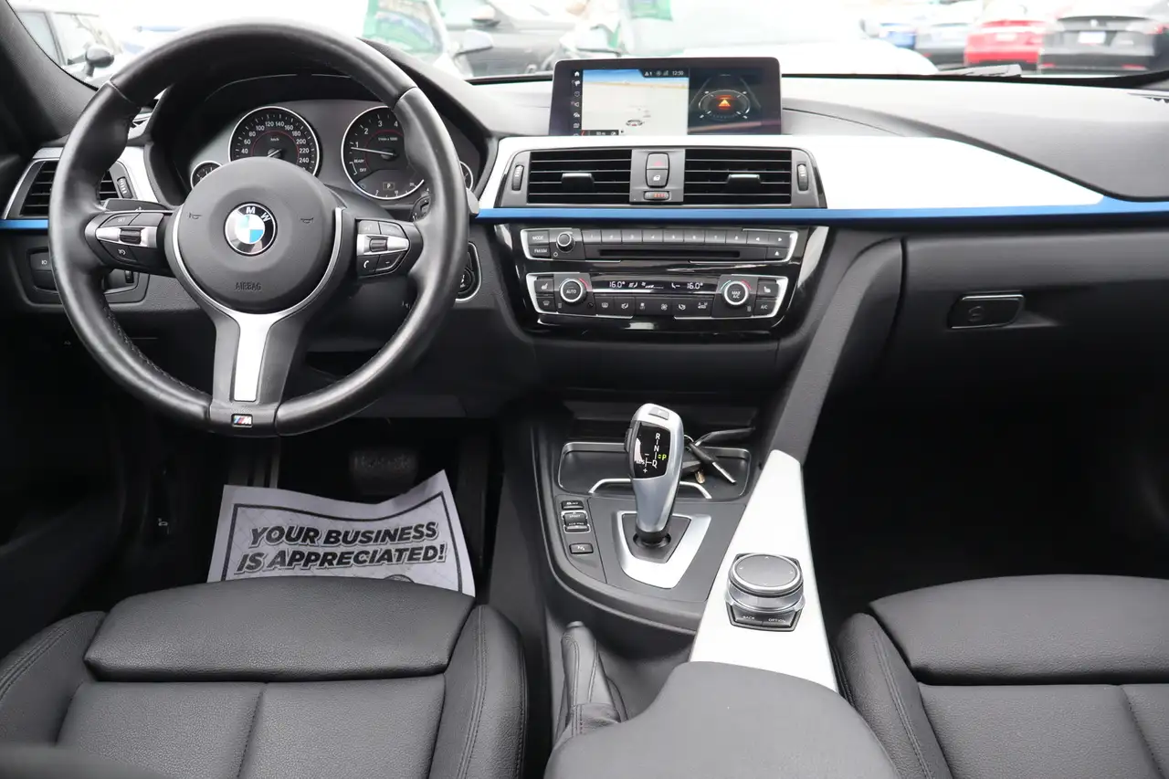 BMW 3 Series fotografie BMW 3 Series