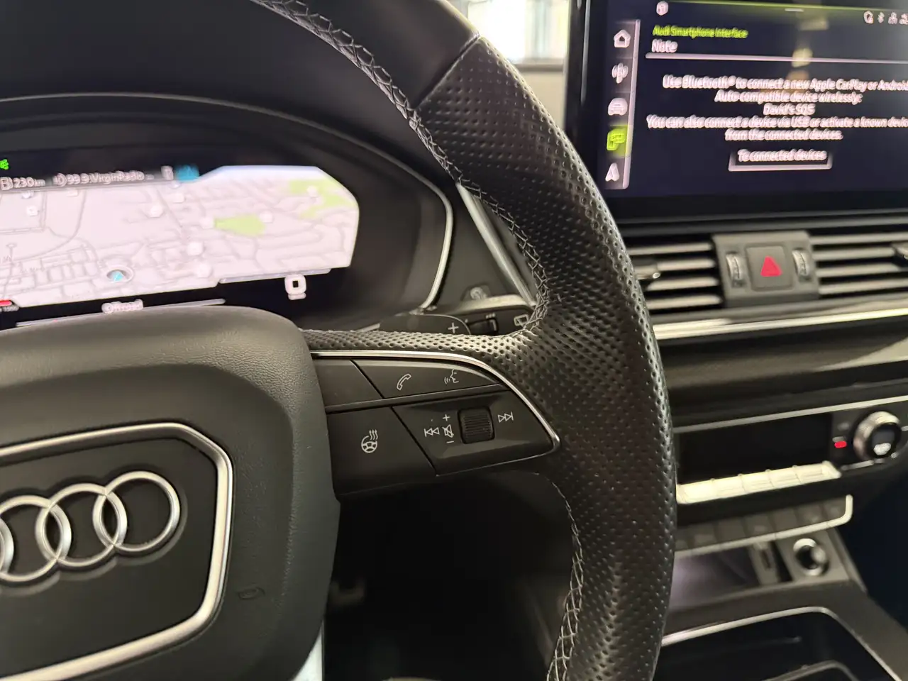 Audi SQ5 снимка Audi SQ5
