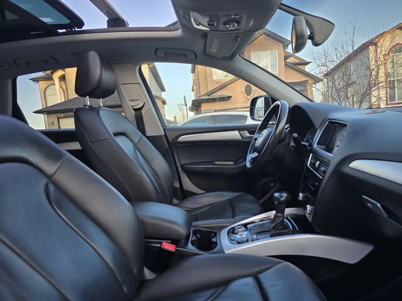 Audi Q5 снимка Audi Q5