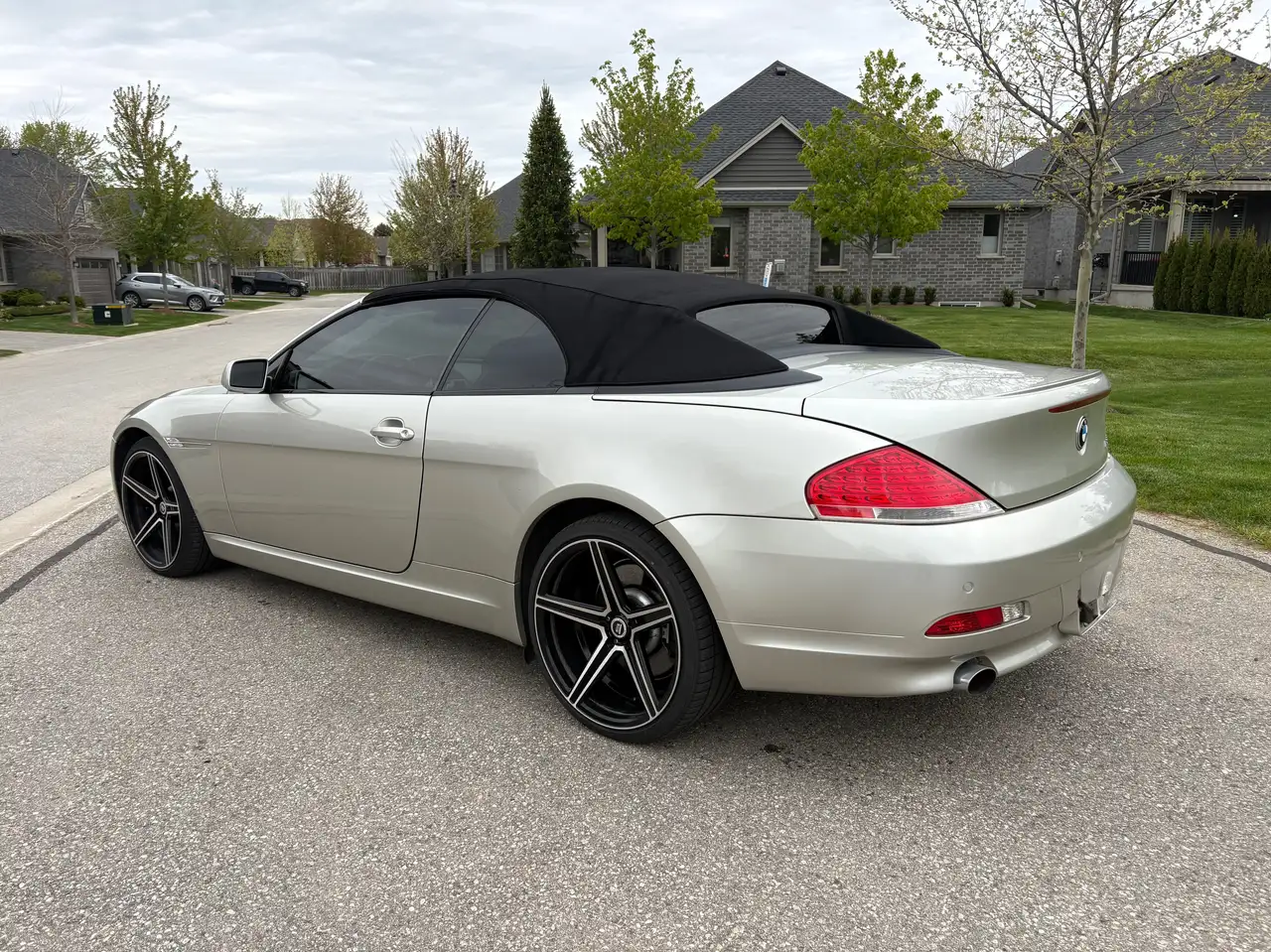 BMW 6 Series снимка BMW 6 Series