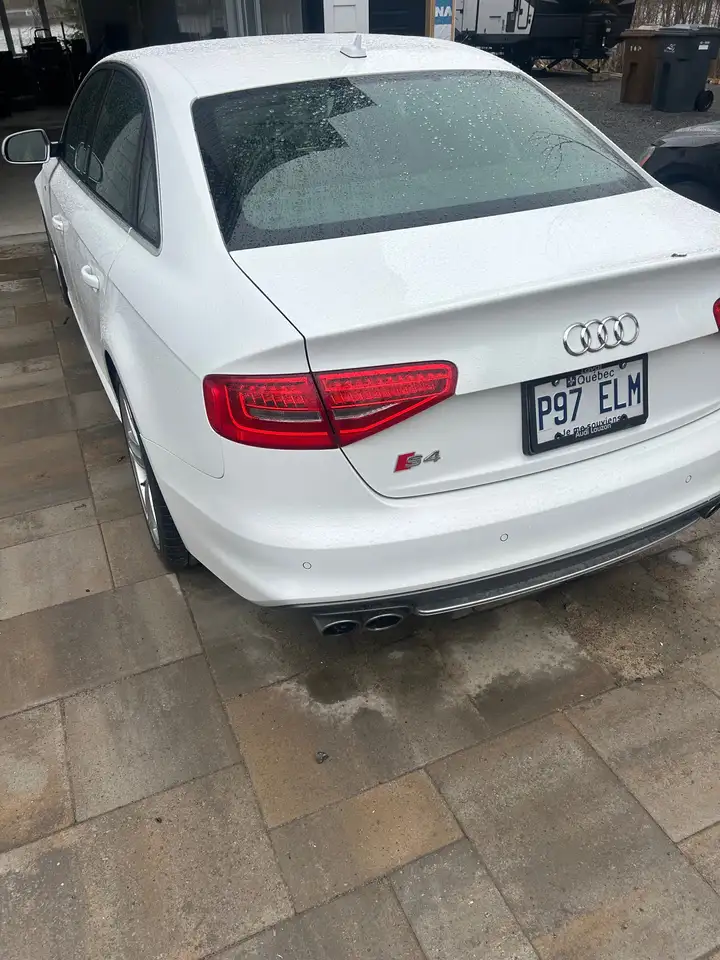 Audi S4 снимка Audi S4