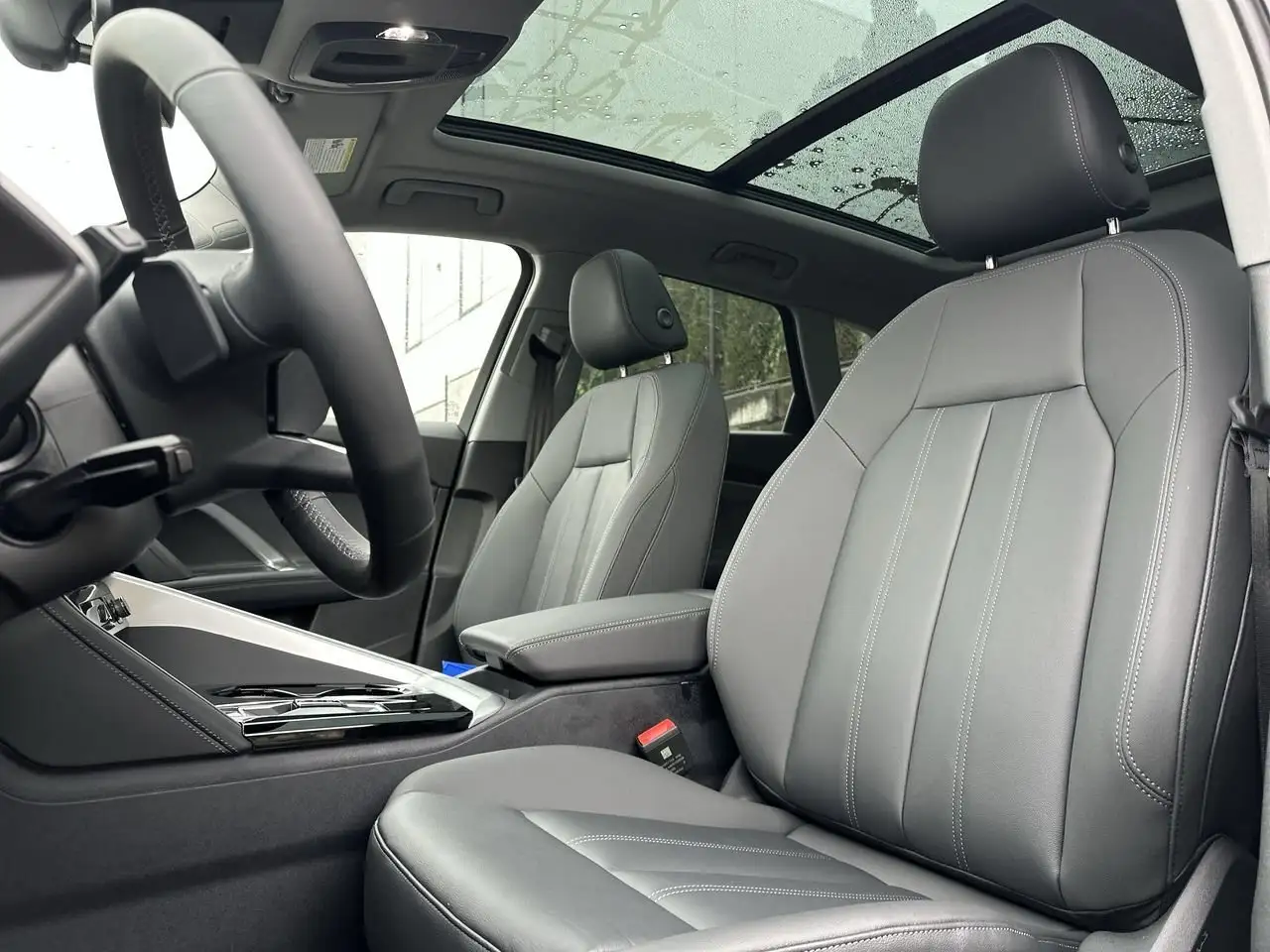 Audi Q5 снимка Audi Q5
