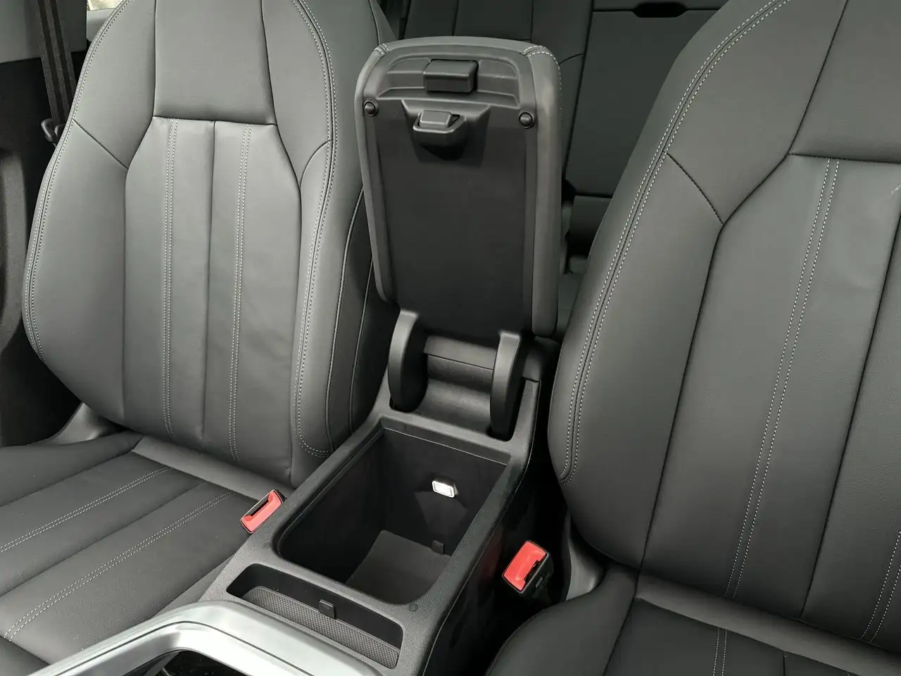 Audi Q5 снимка Audi Q5
