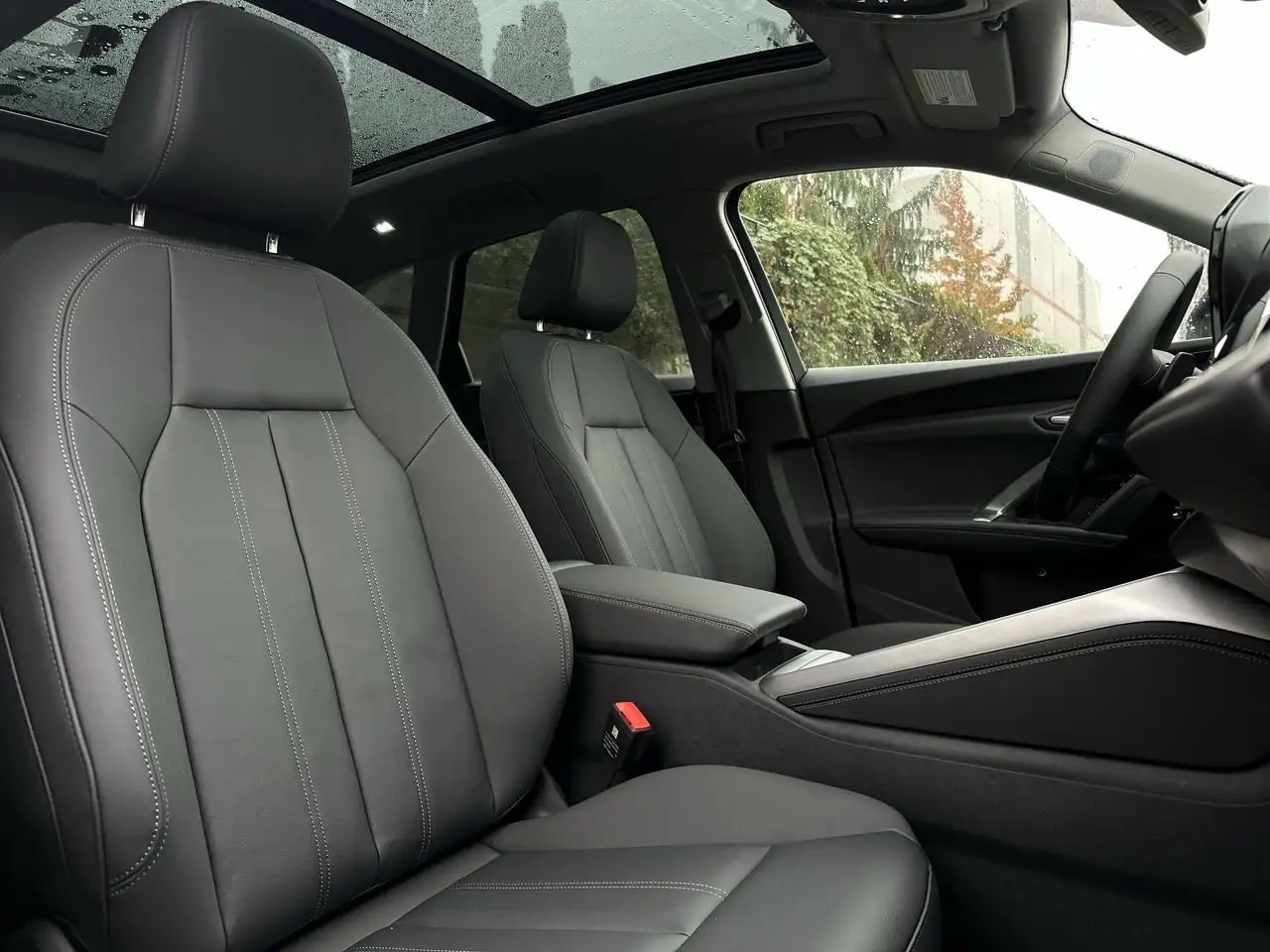 Audi Q5 снимка Audi Q5