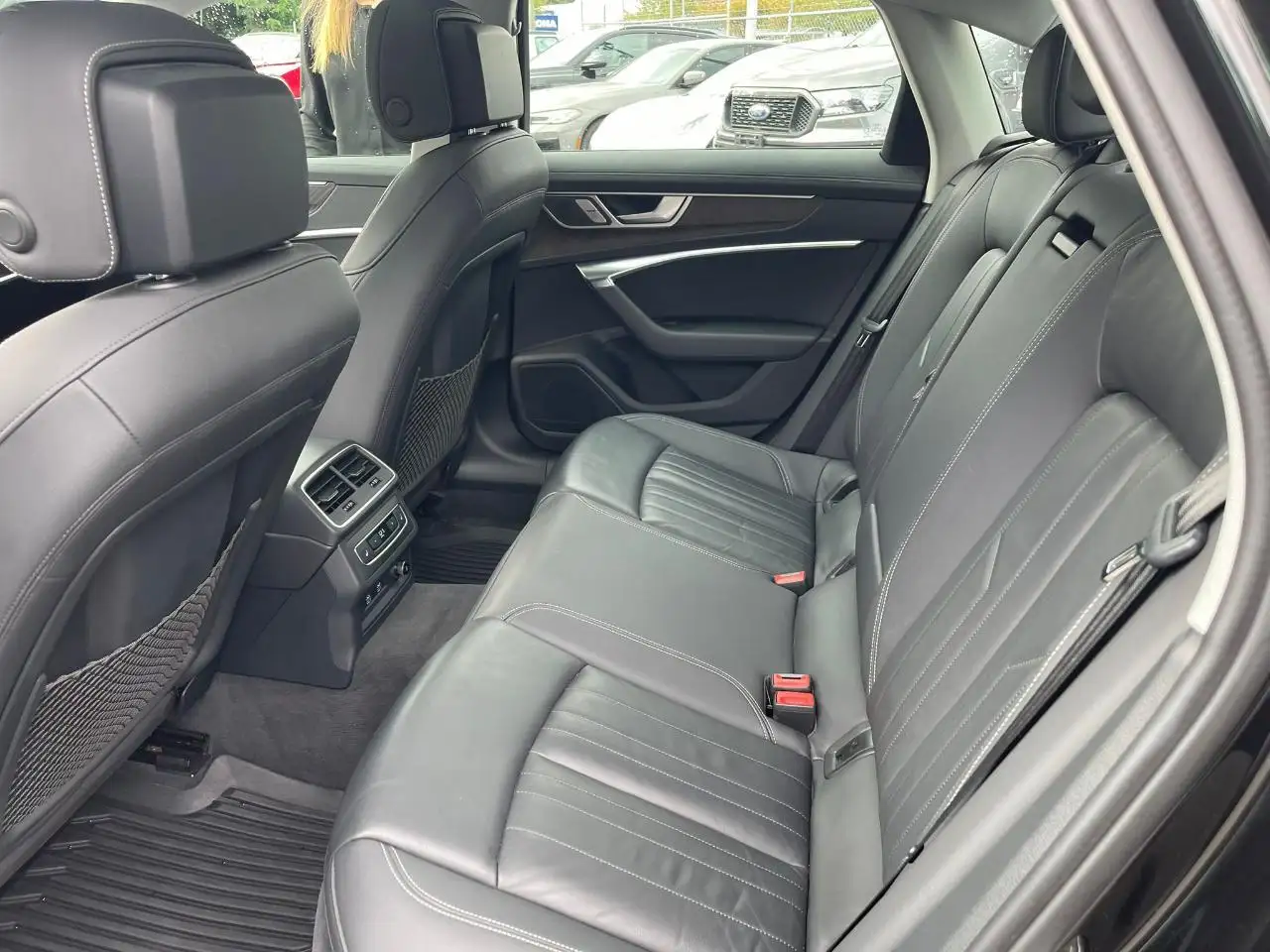 Audi A6 снимка Audi A6