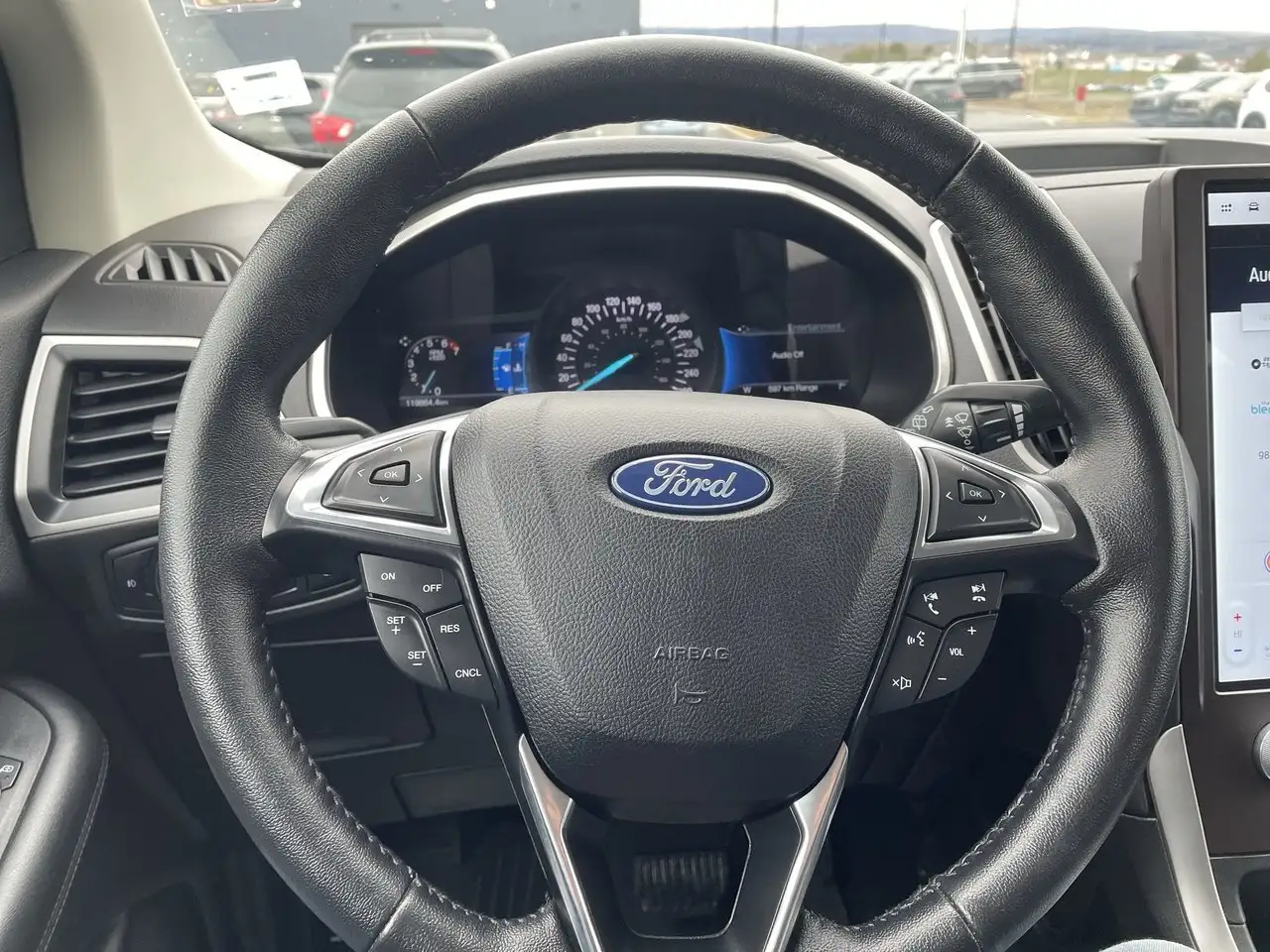 Ford Edge снимка Ford Edge