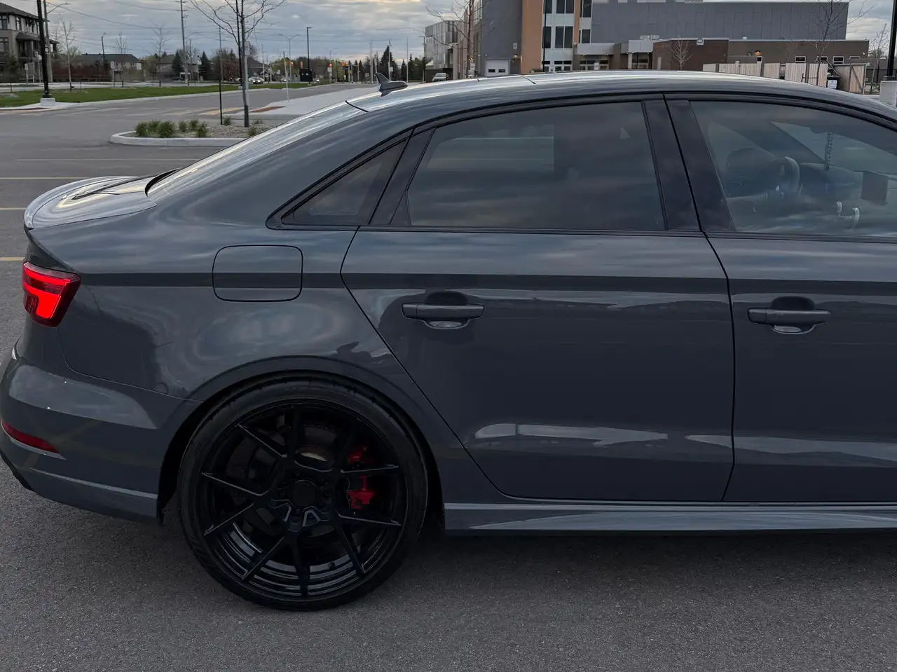 Audi S3 снимка Audi S3