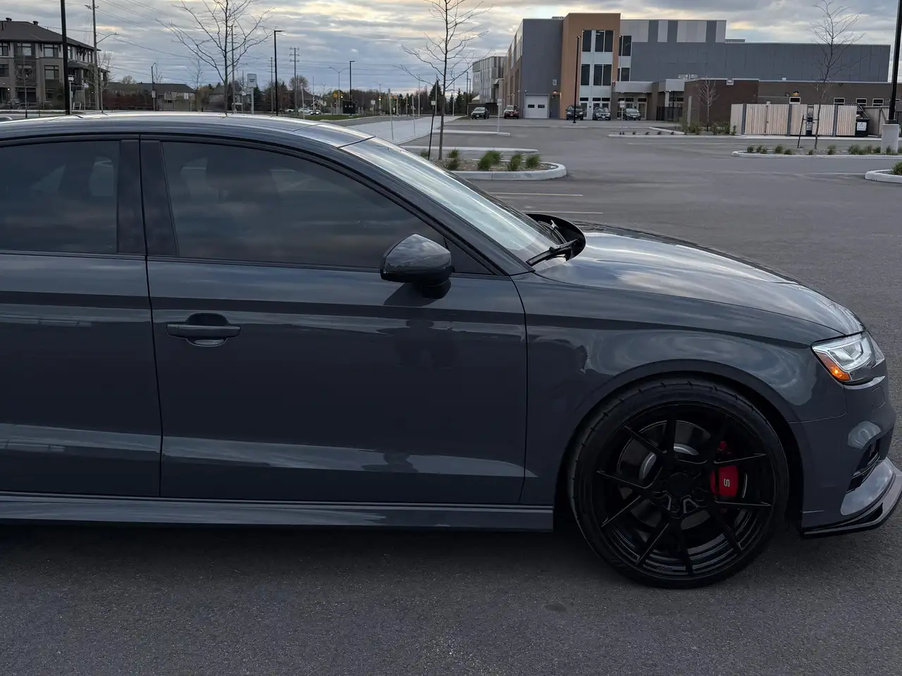 Audi S3 снимка Audi S3