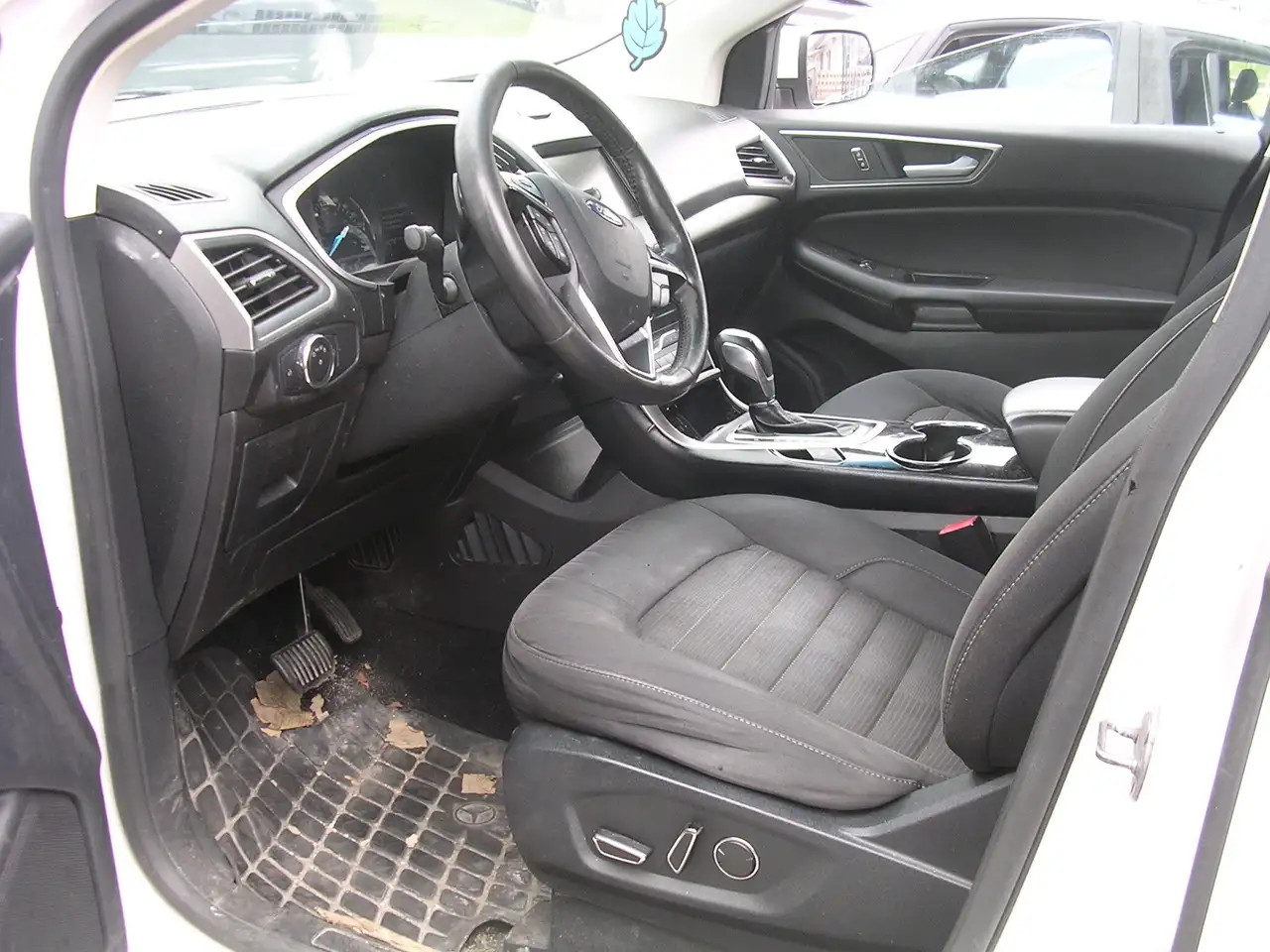Ford Edge снимка Ford Edge