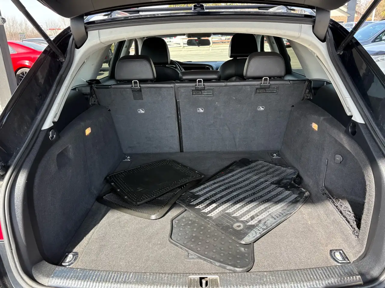 Audi A4 снимка Audi A4