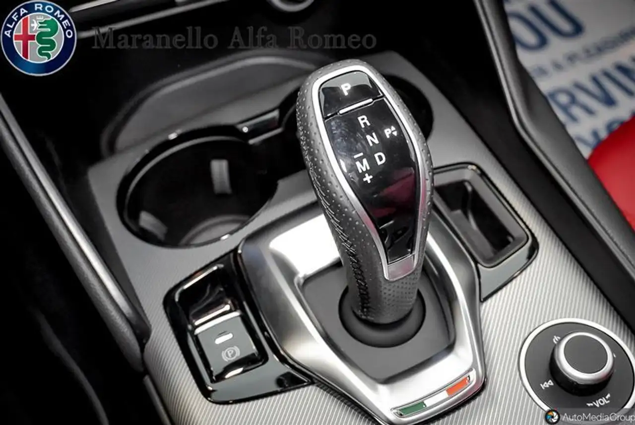 Alfa Romeo Giulia fotografie Alfa Romeo Giulia