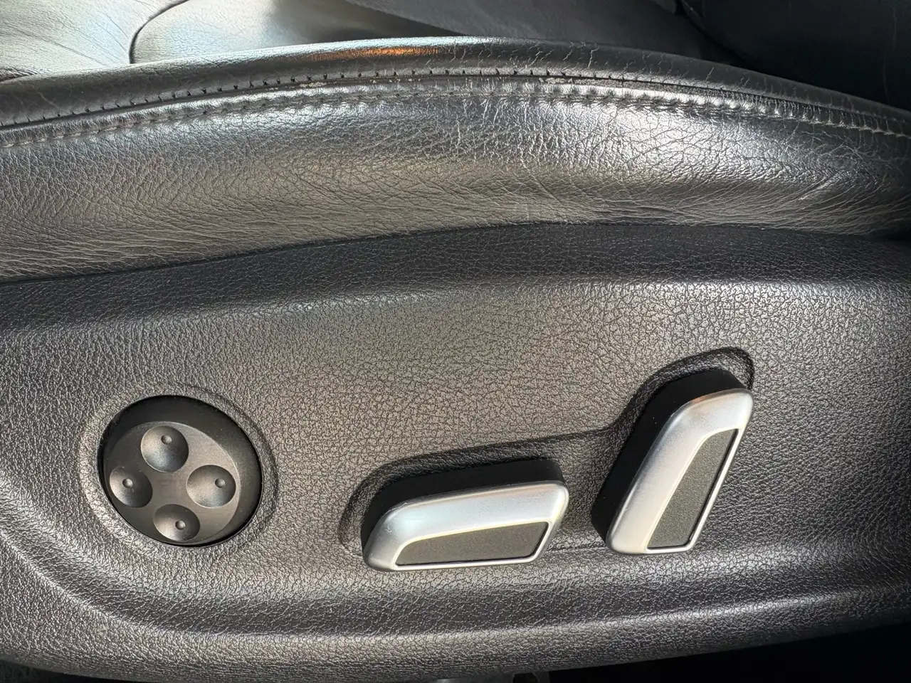 Audi A4 снимка Audi A4