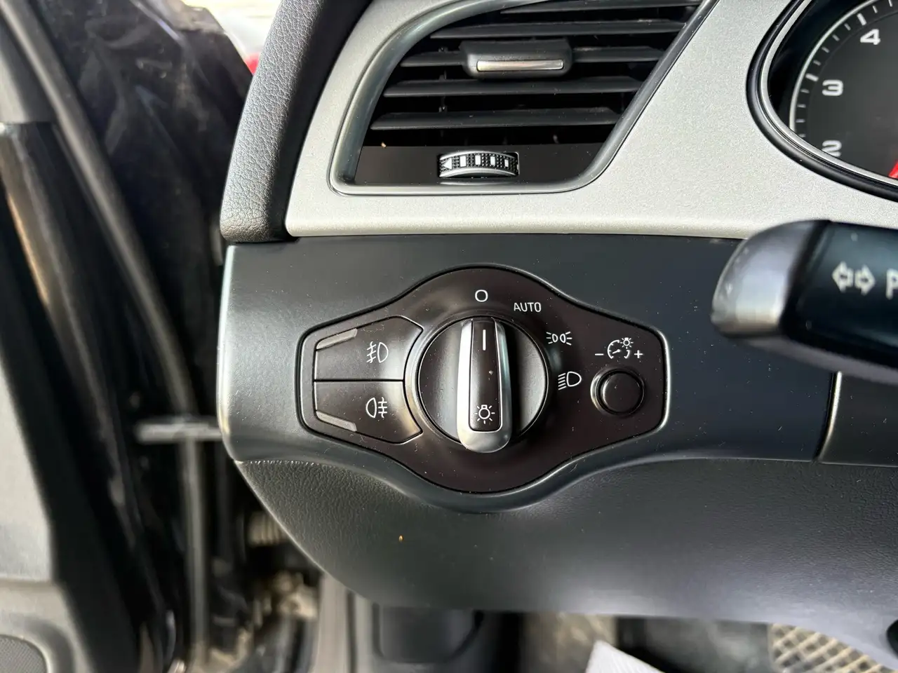 Audi A4 снимка Audi A4