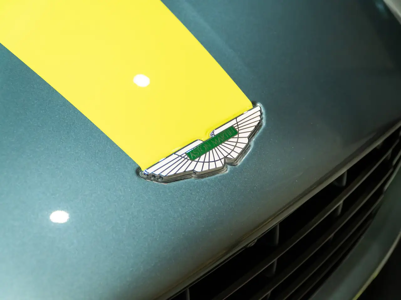 Aston Martin DB11 fotografie Aston Martin DB11
