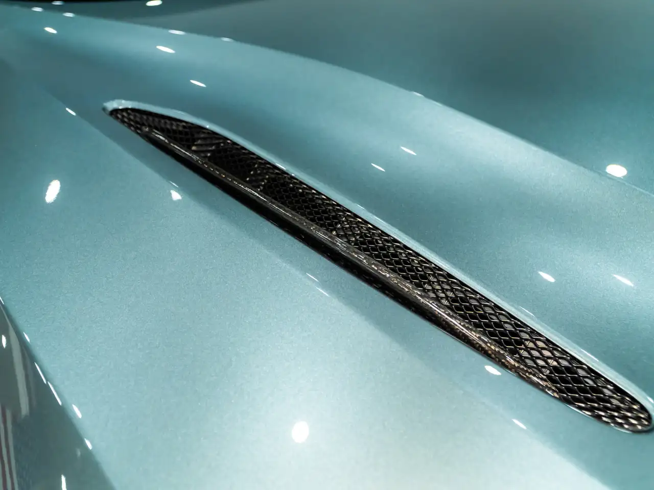 Aston Martin DB11 fotografie Aston Martin DB11