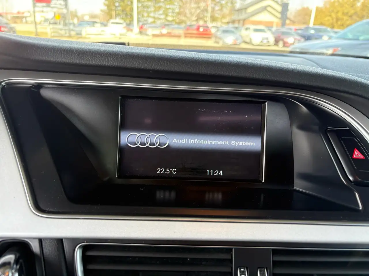 Audi A4 снимка Audi A4