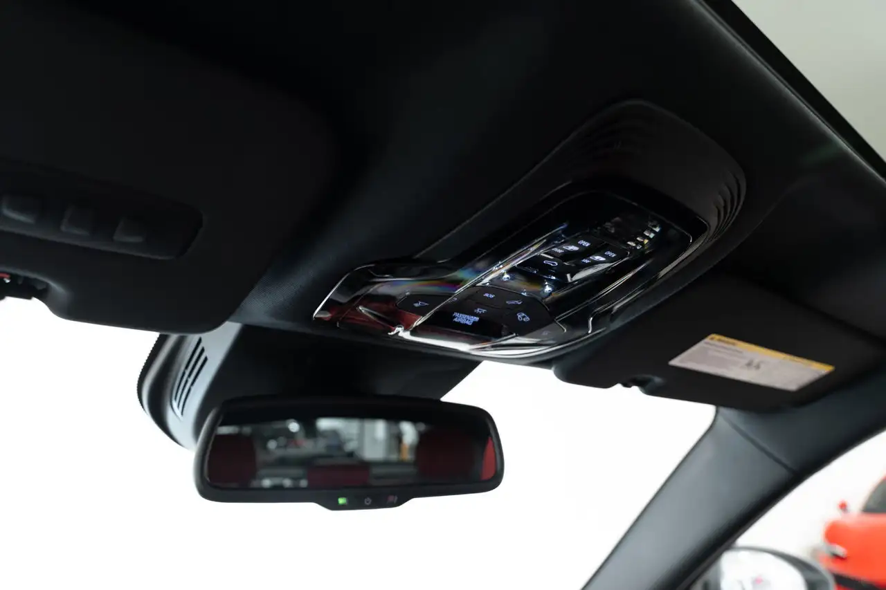 Alfa Romeo Stelvio снимка Alfa Romeo Stelvio