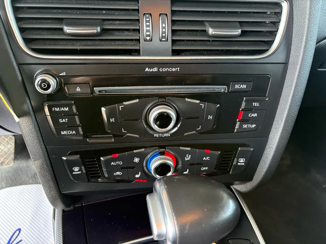 Audi A4 снимка Audi A4