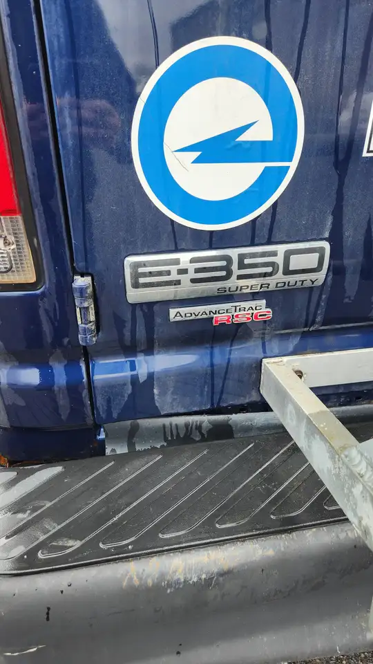Ford Econoline снимка Ford Econoline