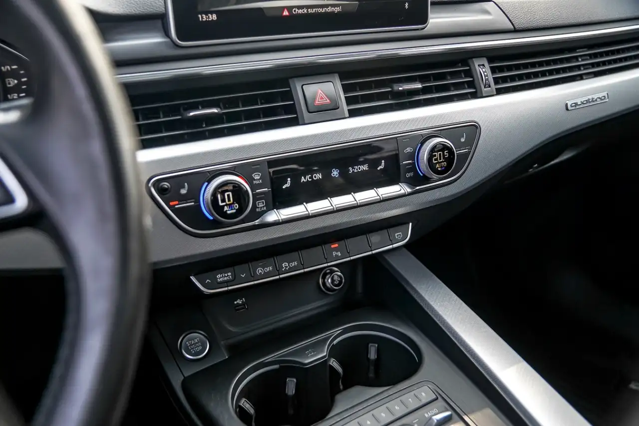 Audi A4 fotografie Audi A4