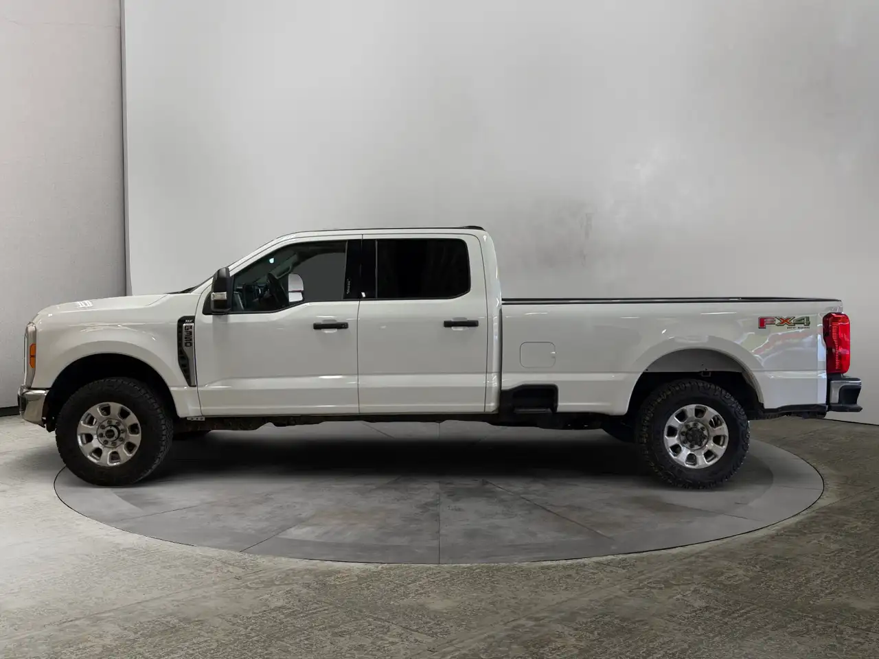Ford F 350 photo Ford F 350