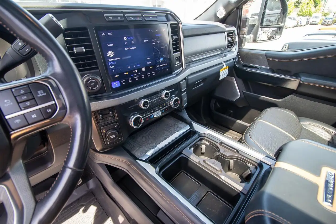 Ford F 350 снимка Ford F 350