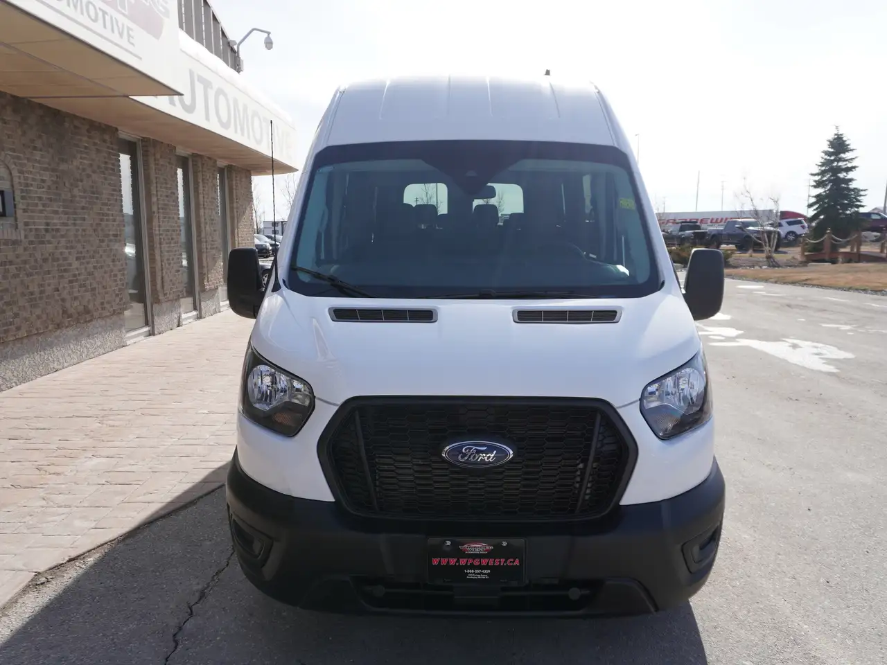 Ford Transit Passenger Wagon fotografie Ford Transit Passenger Wagon