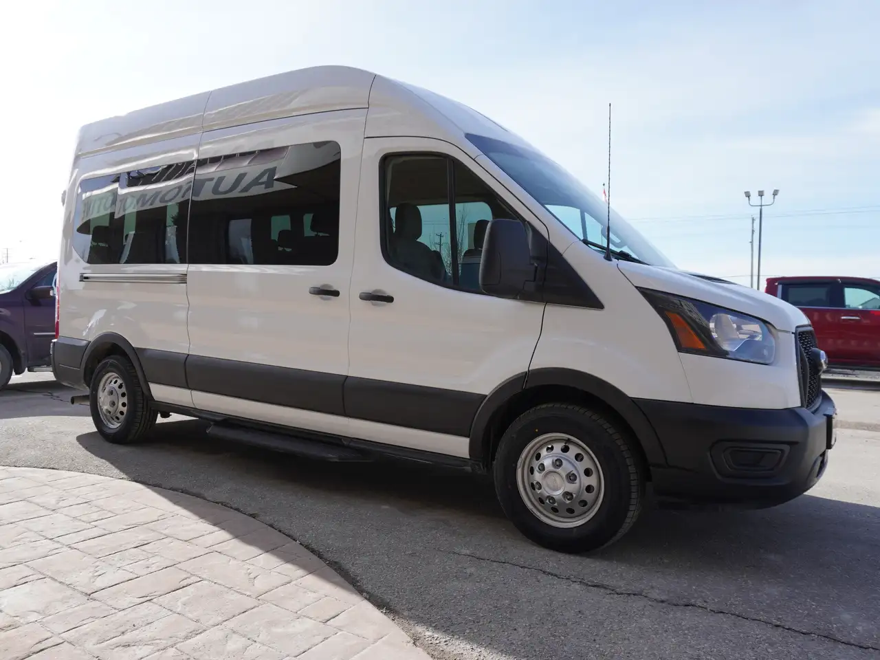 Ford Transit Passenger Wagon fotografie Ford Transit Passenger Wagon