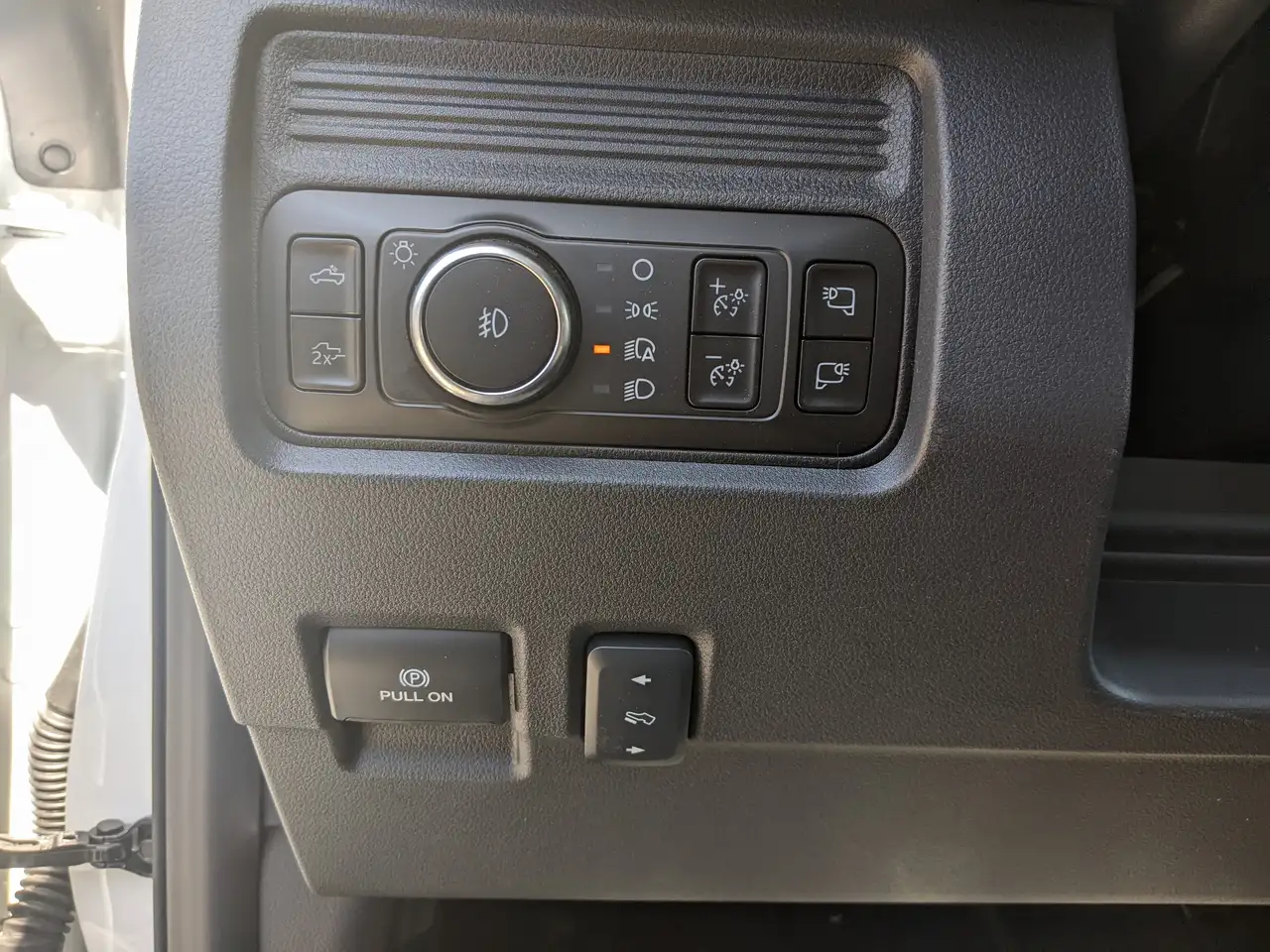 Ford F 350 снимка Ford F 350