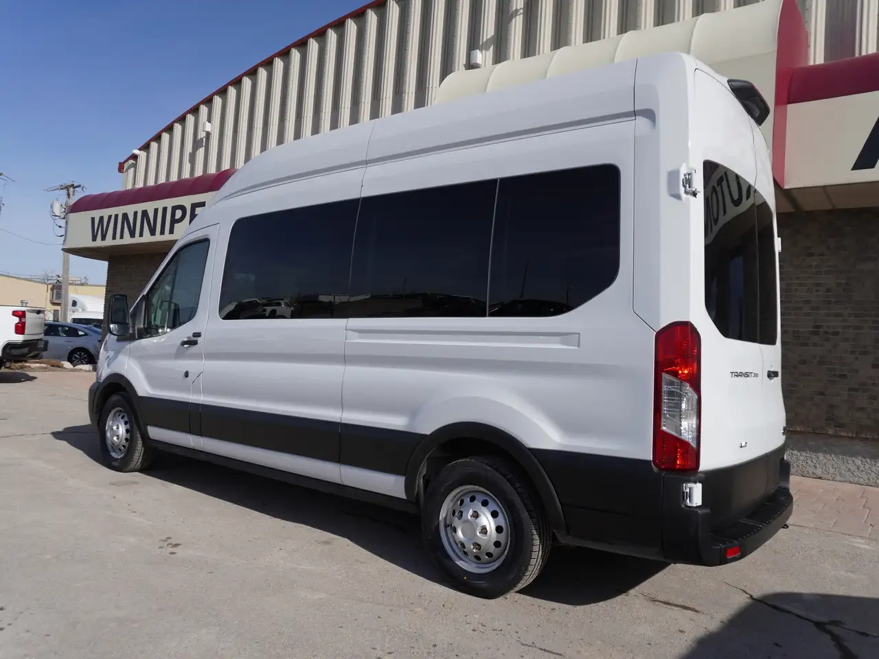 Ford Transit Passenger Wagon fotografie Ford Transit Passenger Wagon