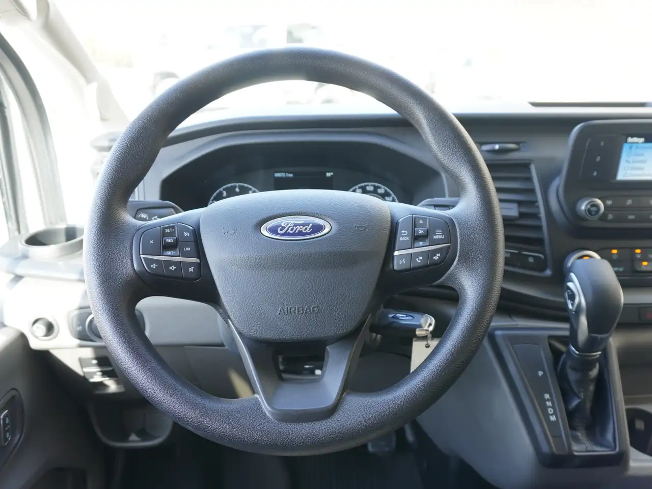 Ford Transit Passenger Wagon fotografie Ford Transit Passenger Wagon