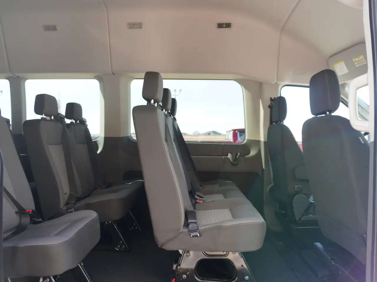 Ford Transit Passenger Wagon fotografie Ford Transit Passenger Wagon