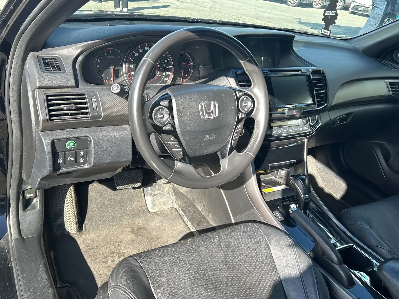 Honda Accord снимка Honda Accord