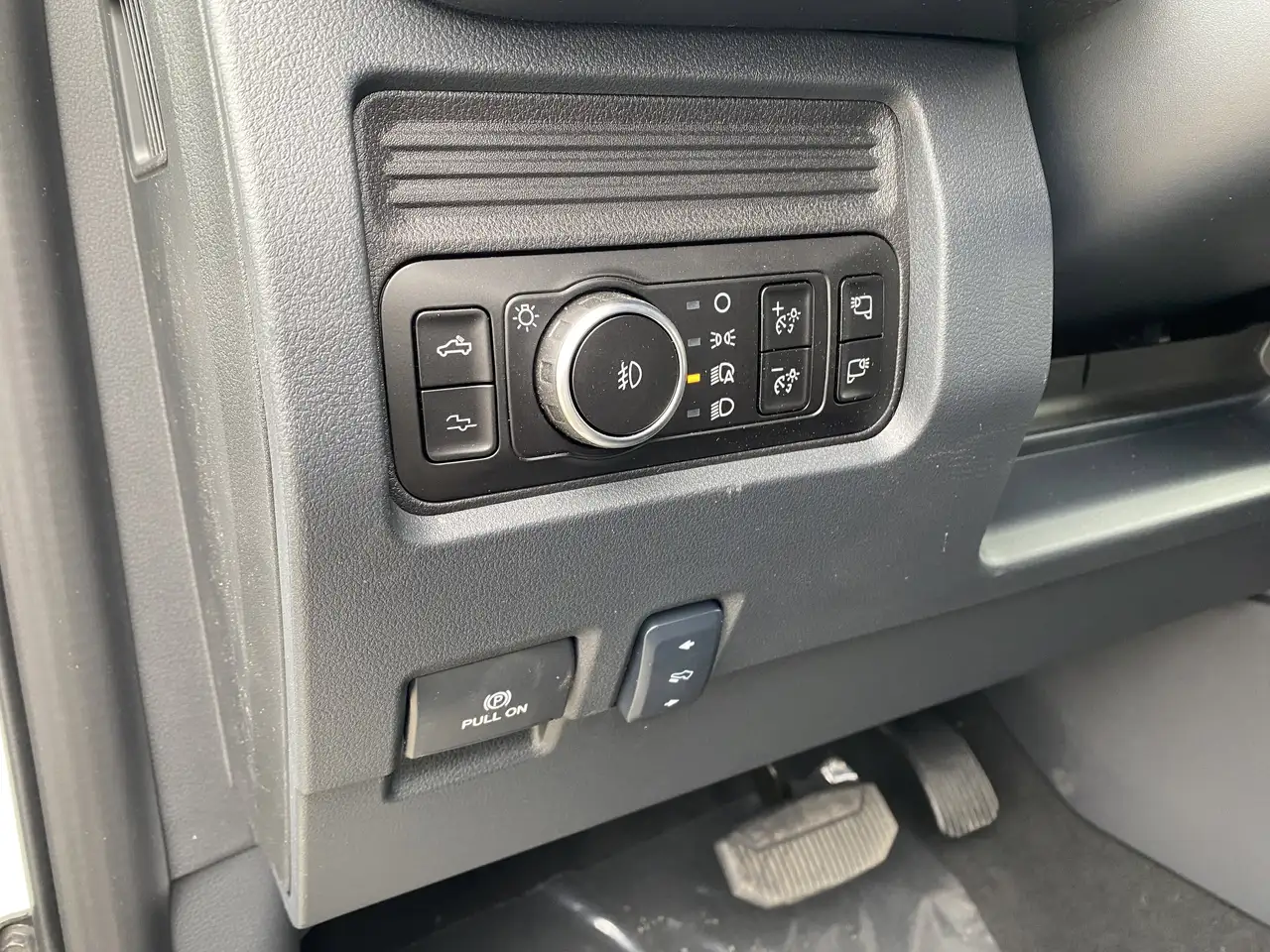 Ford F 350 снимка Ford F 350