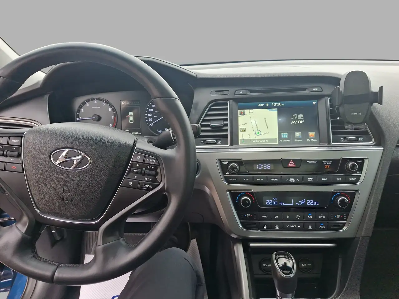 Hyundai SONATA снимка Hyundai SONATA