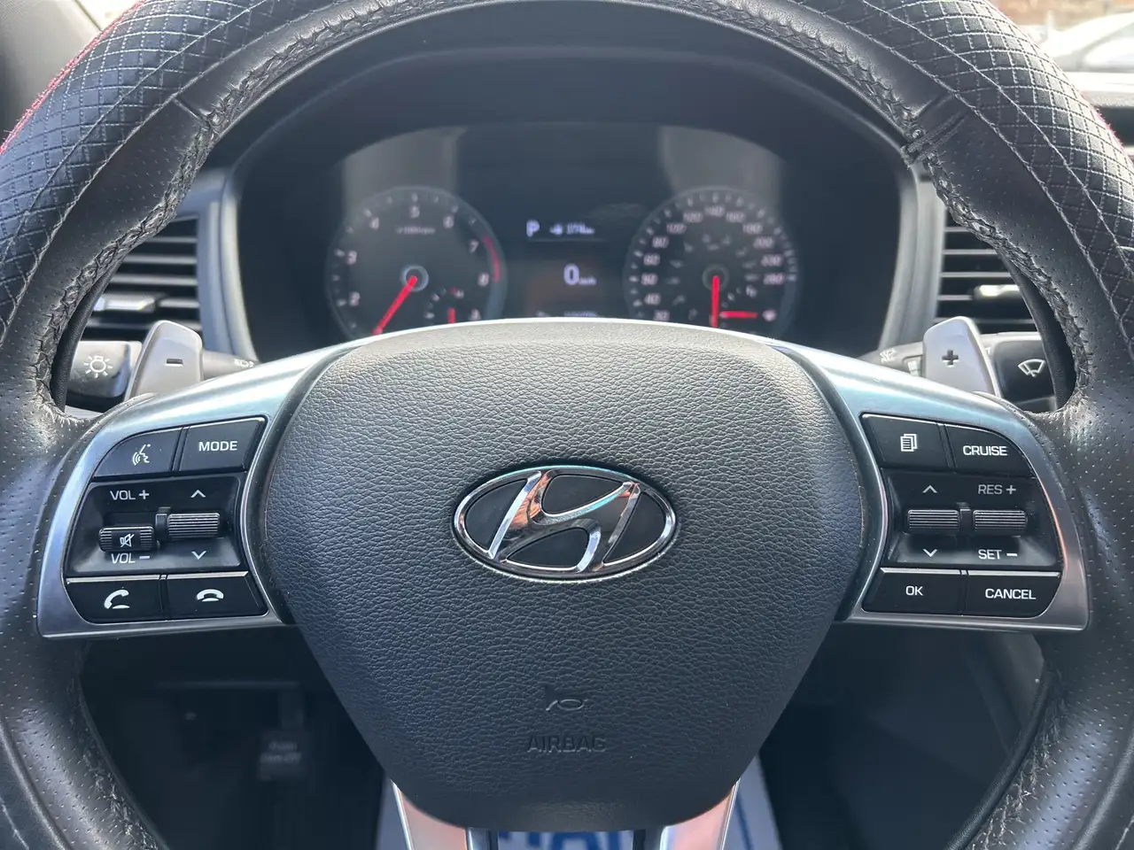 Hyundai SONATA снимка Hyundai SONATA
