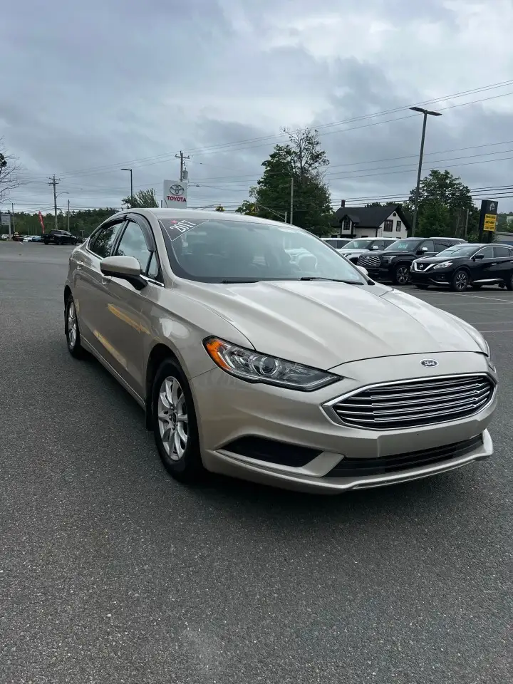 Ford Fusion photo Ford Fusion