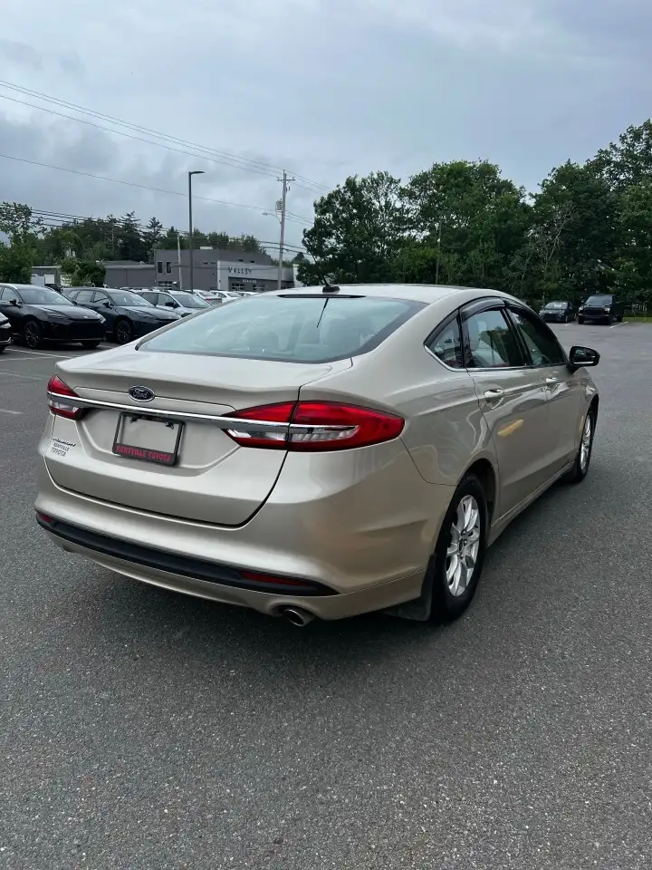 Ford Fusion photo Ford Fusion