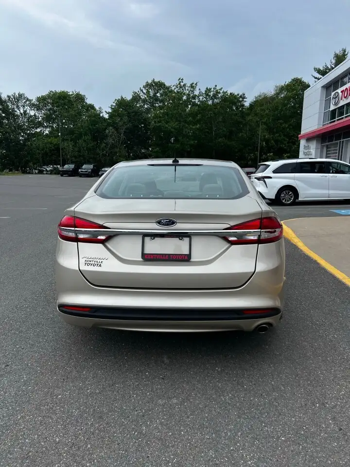 Ford Fusion photo Ford Fusion
