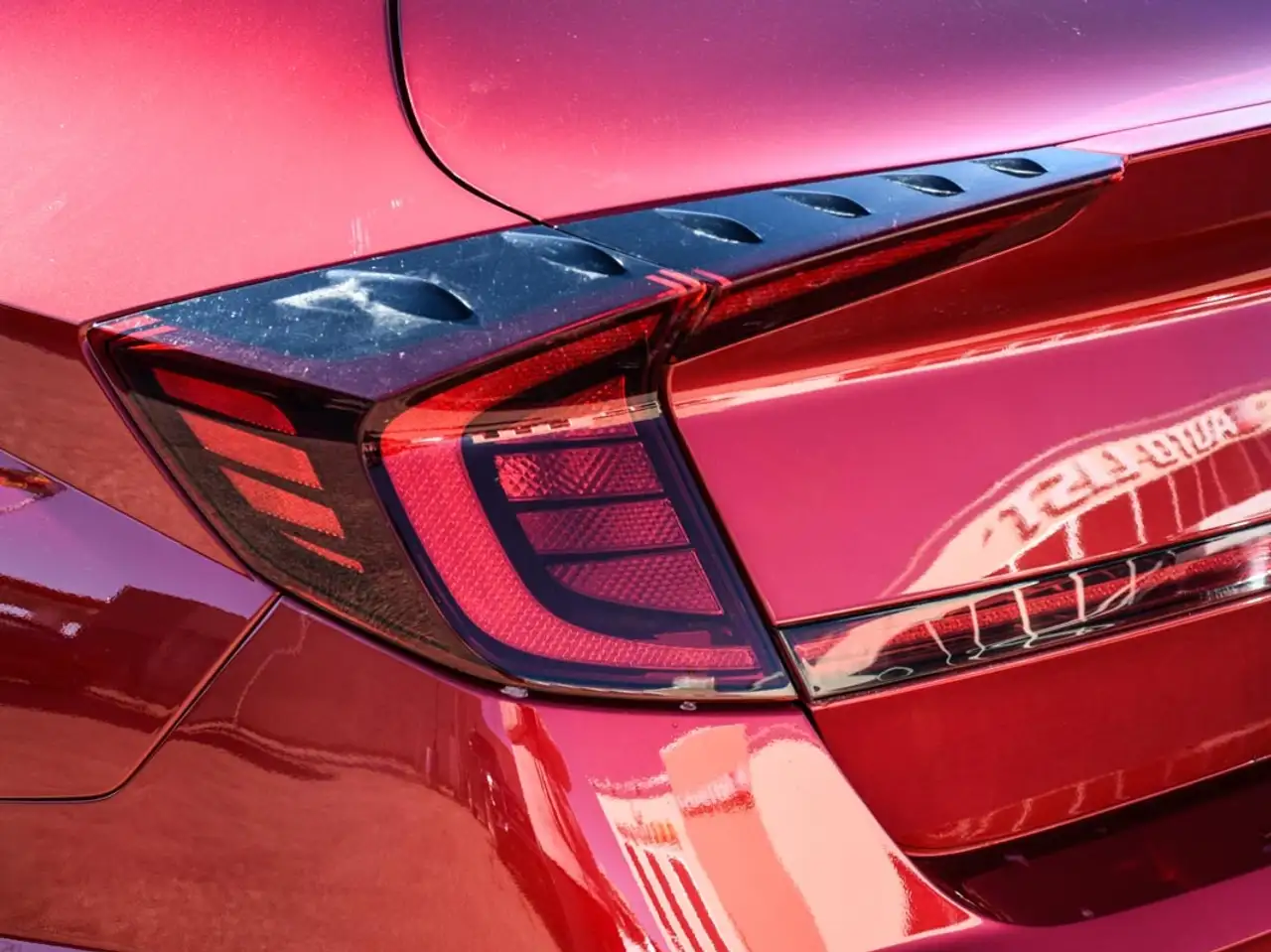 Hyundai SONATA снимка Hyundai SONATA