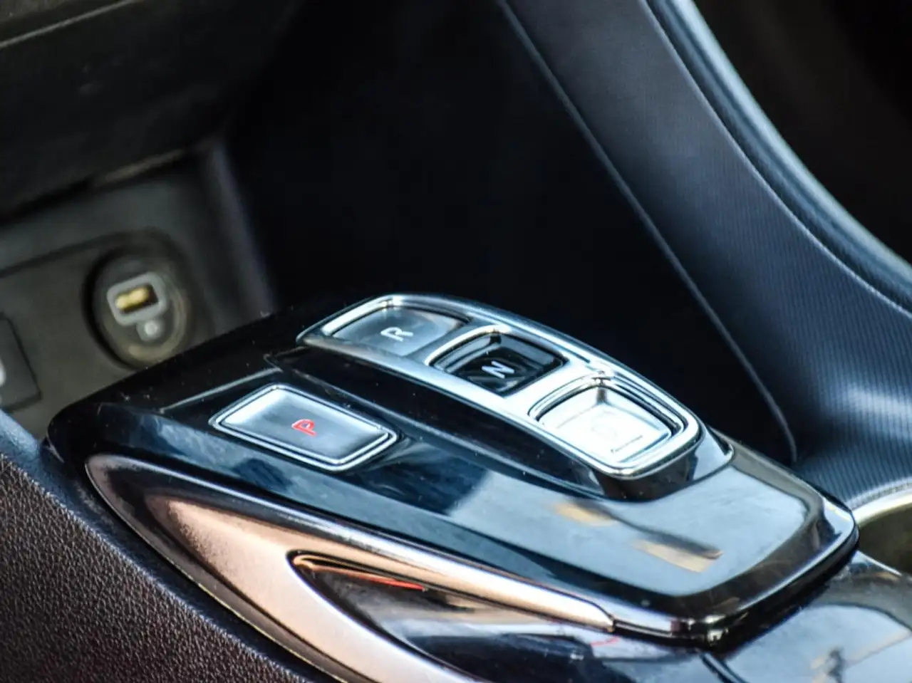 Hyundai SONATA снимка Hyundai SONATA