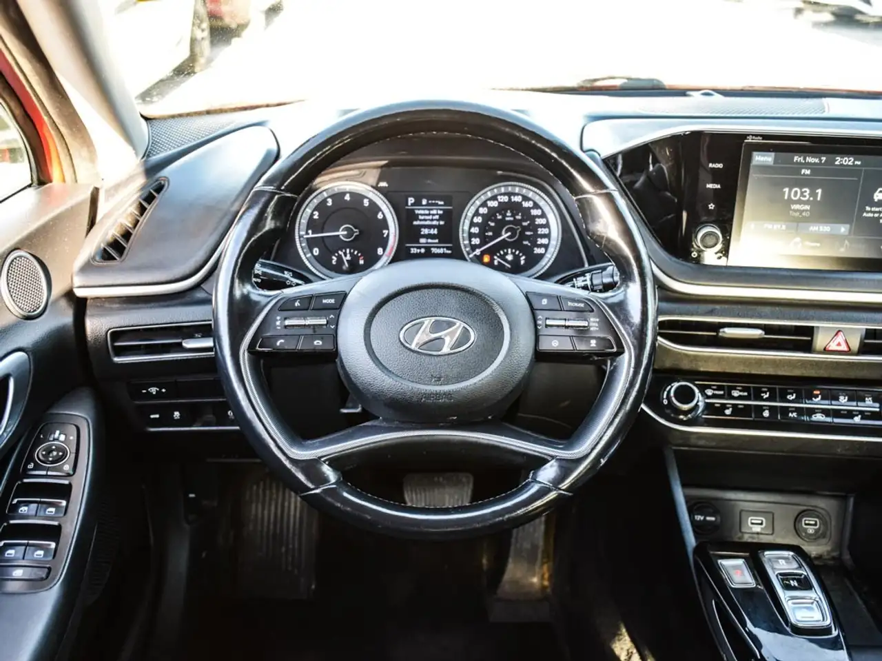 Hyundai SONATA снимка Hyundai SONATA