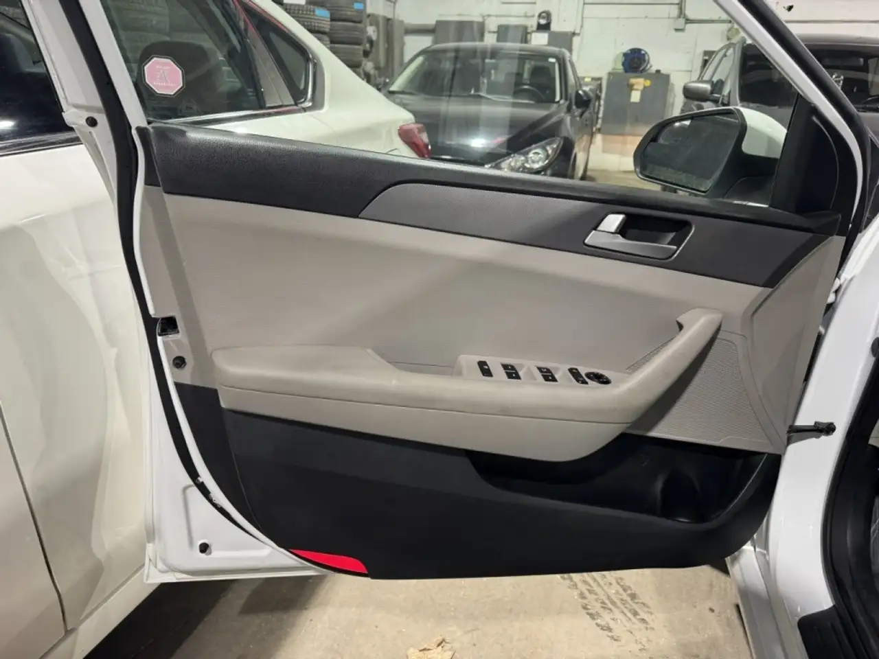 Hyundai SONATA снимка Hyundai SONATA