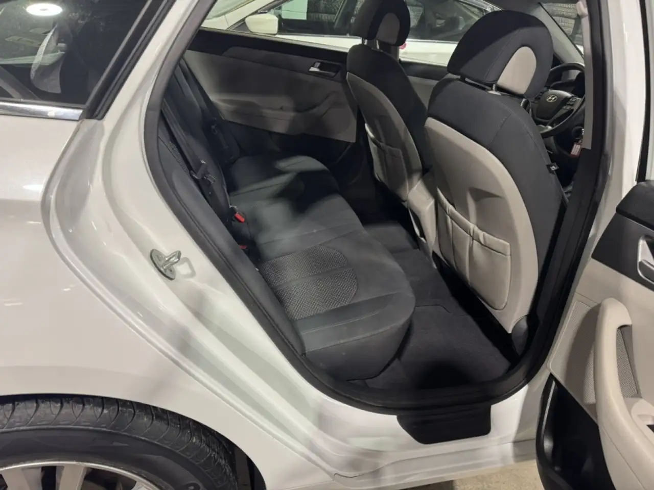Hyundai SONATA снимка Hyundai SONATA