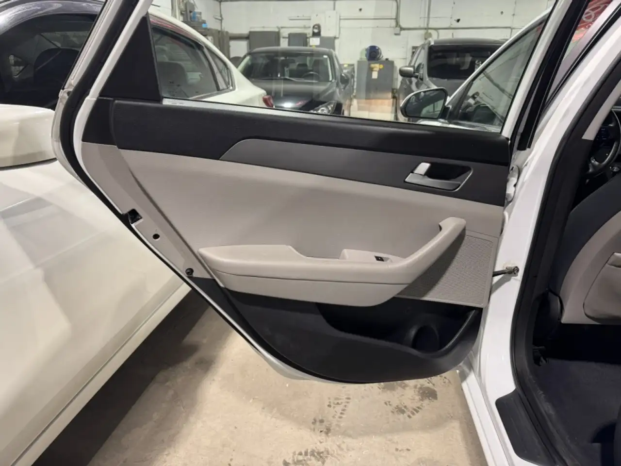 Hyundai SONATA снимка Hyundai SONATA