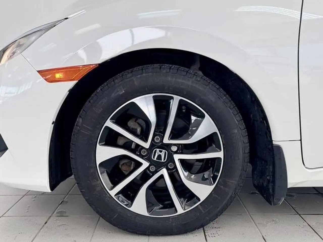 Honda Civic photo Honda Civic