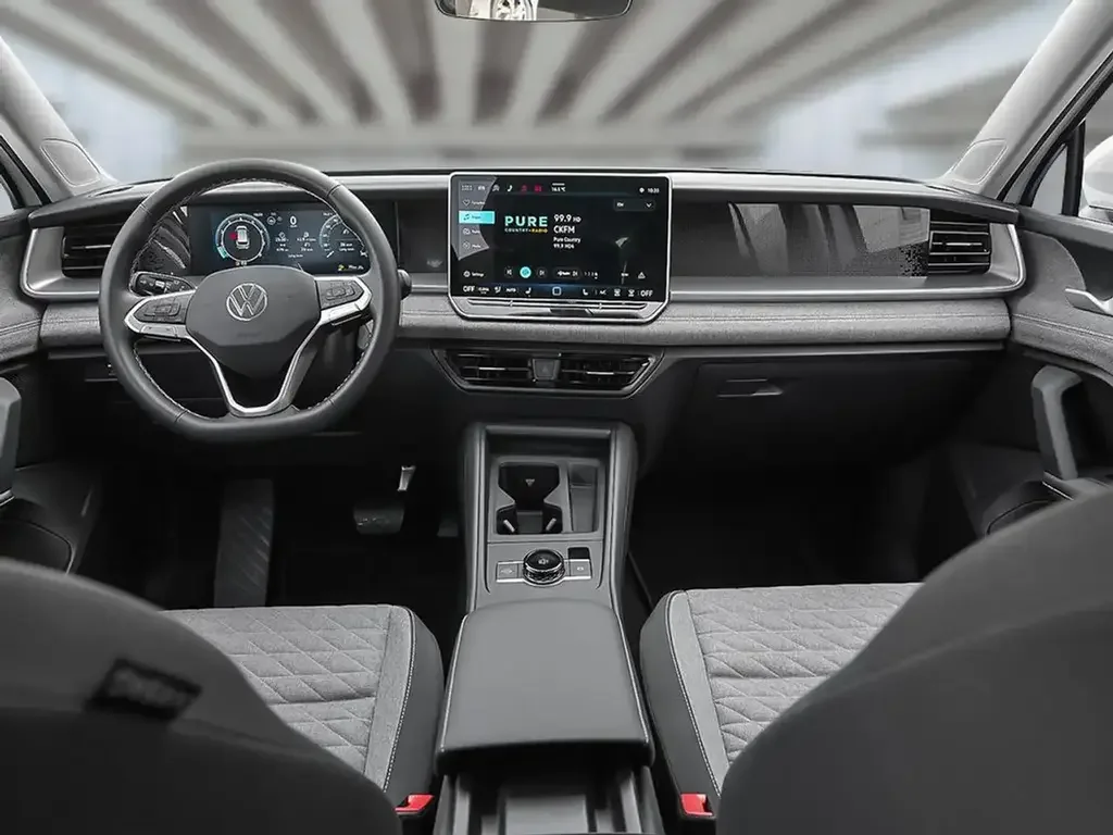 Volkswagen Tiguan снимка Volkswagen Tiguan